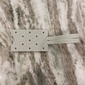 Swarovski (DSE) Silicone Gray Luggage Tag with Crystals
